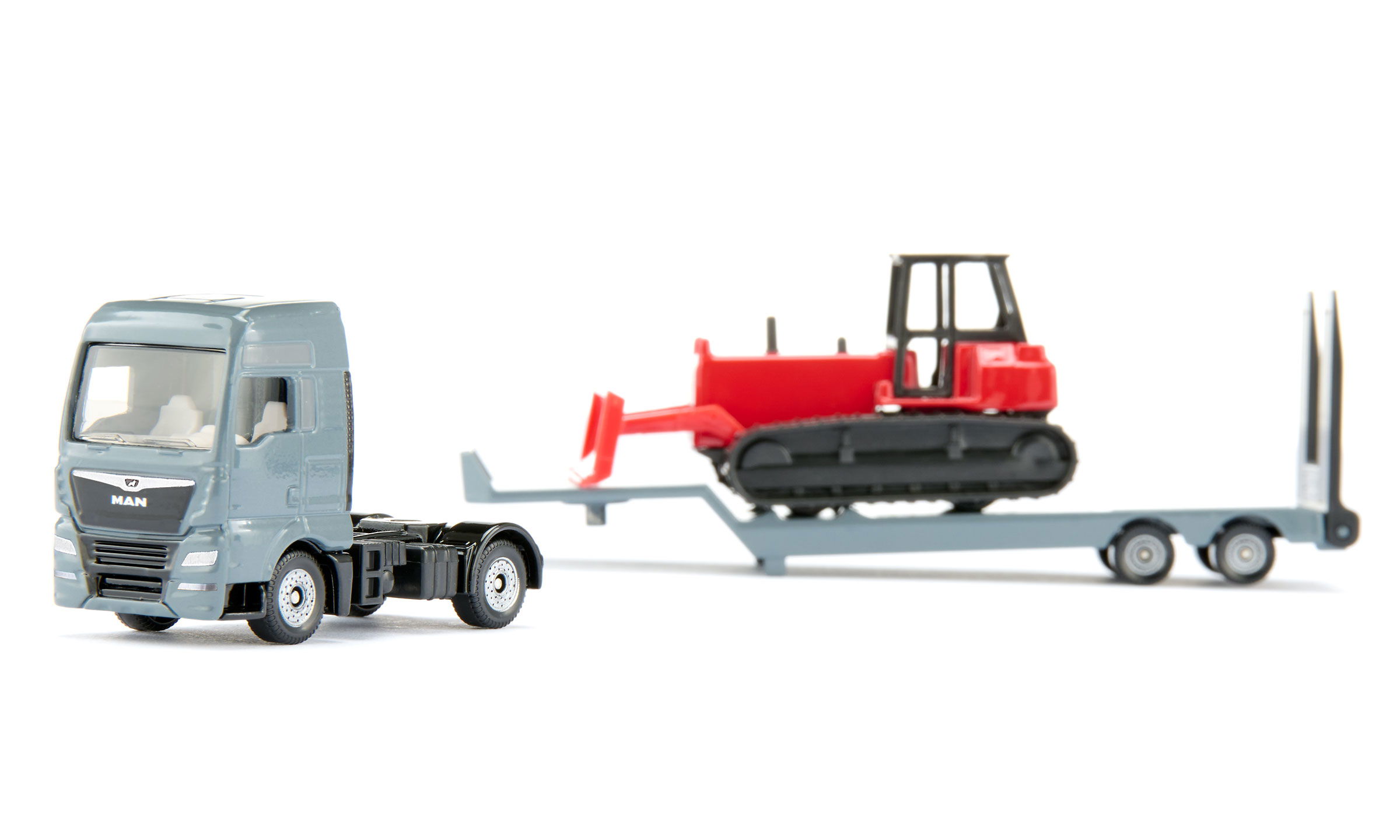 MAN Lkw mit Planierraupe