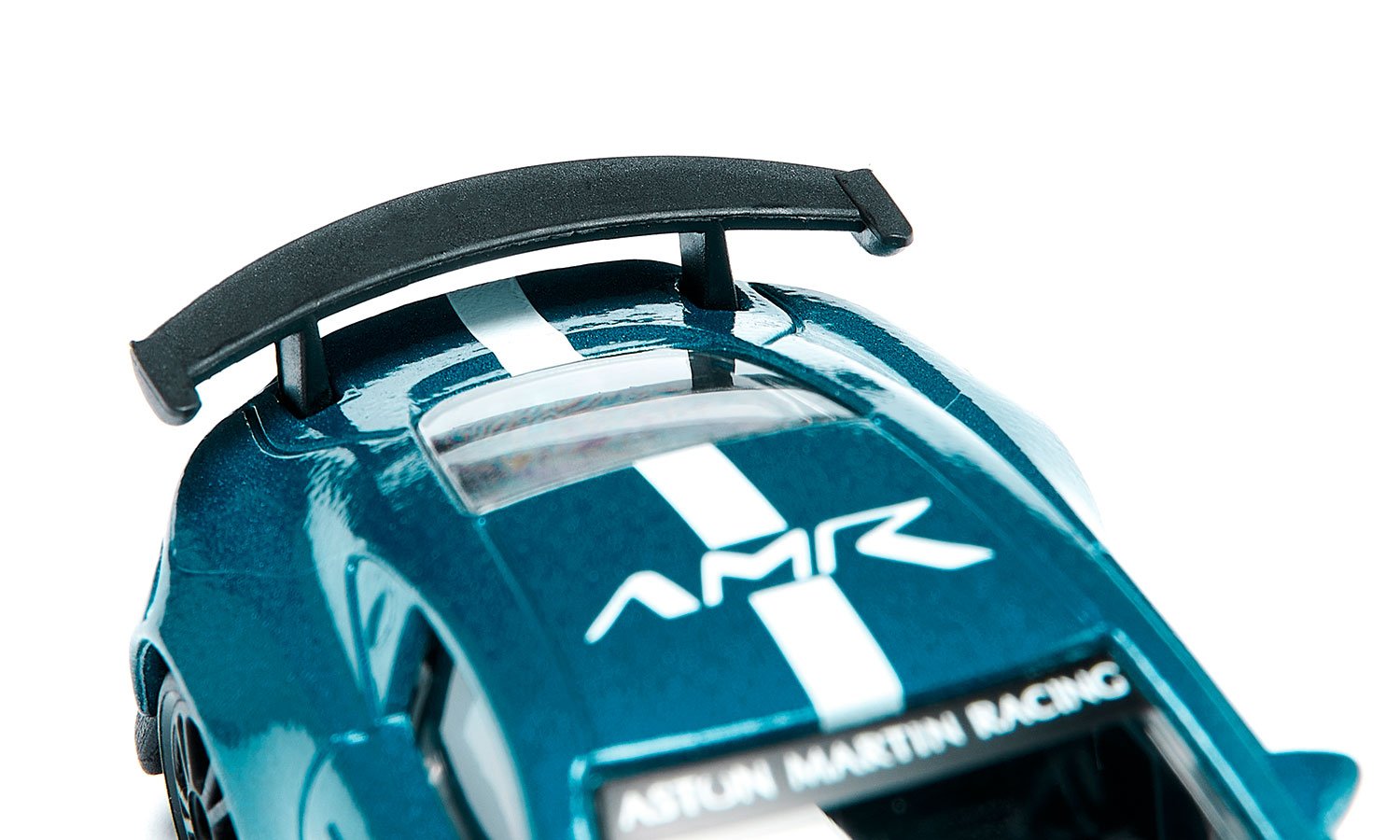 Aston Martin Vantage GT4