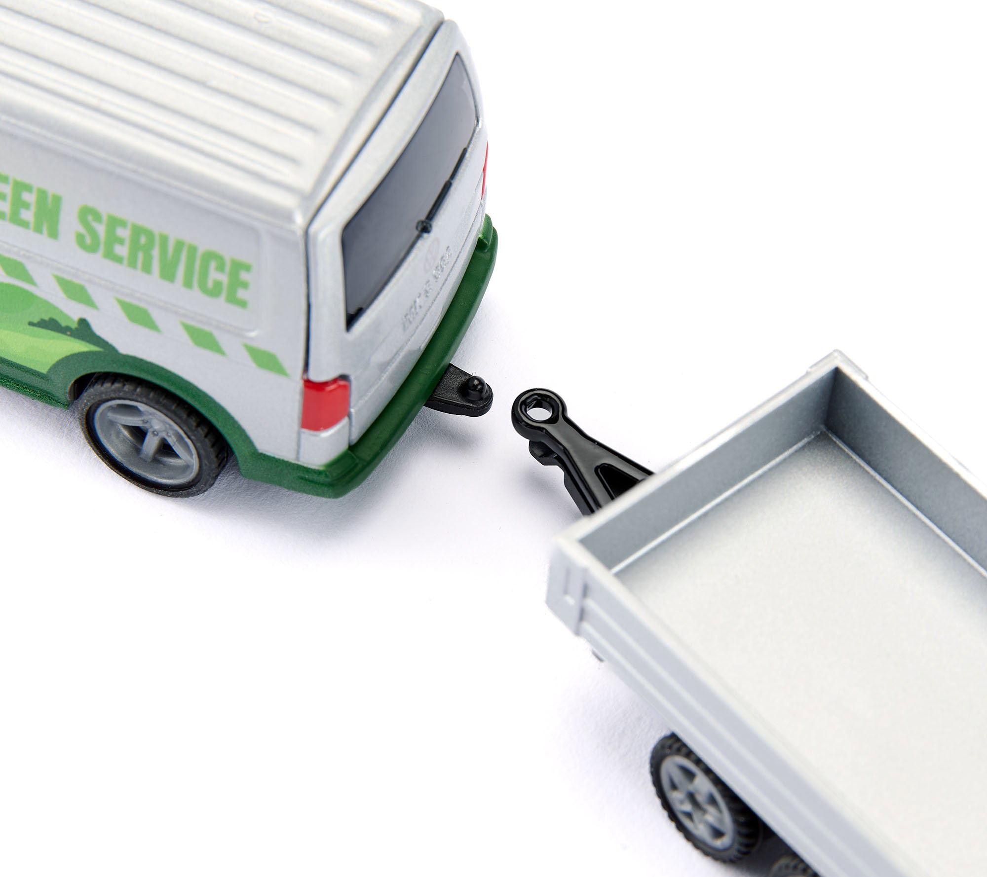 VW T6 mit Rasentraktor