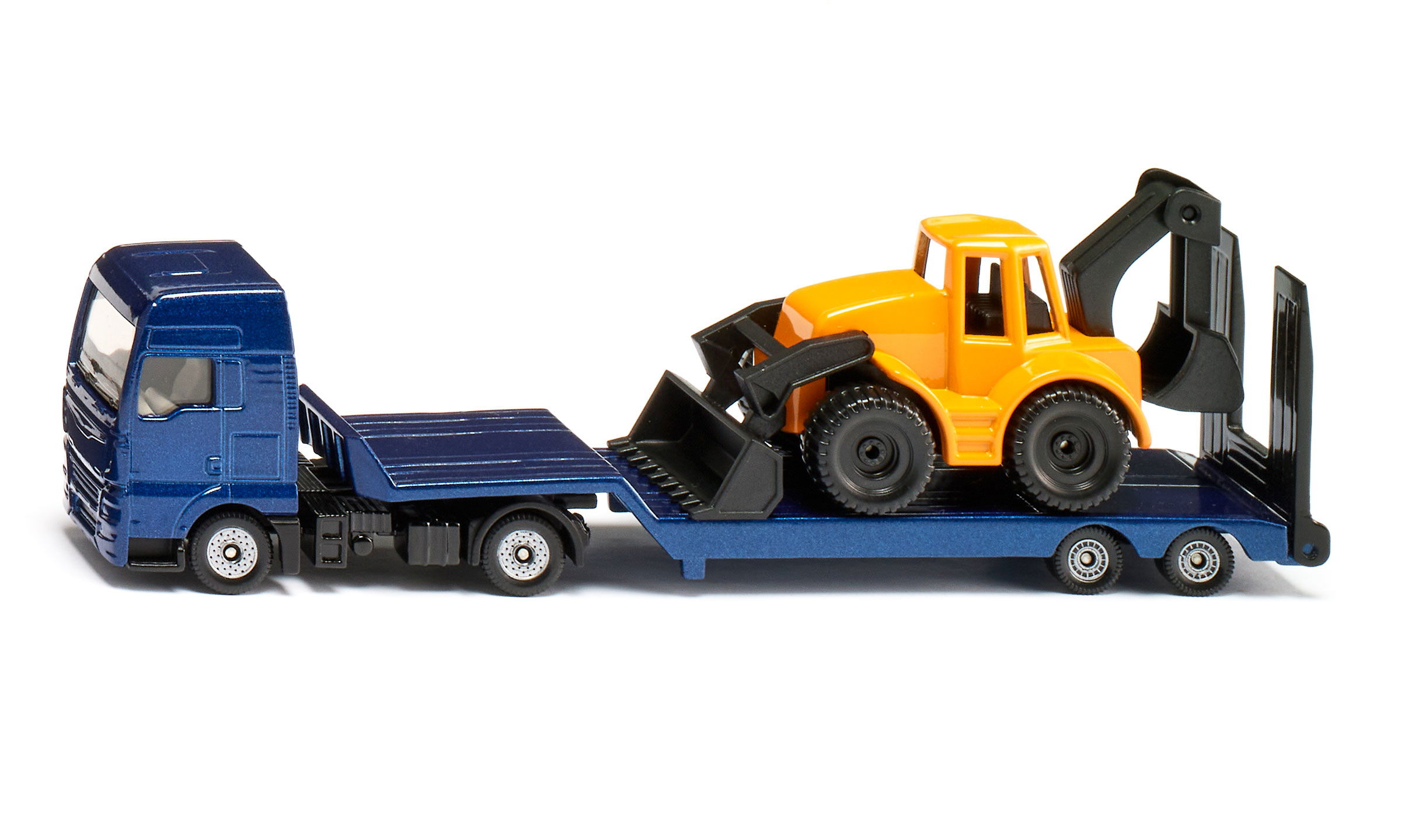 MAN Lkw mit Baggerlader