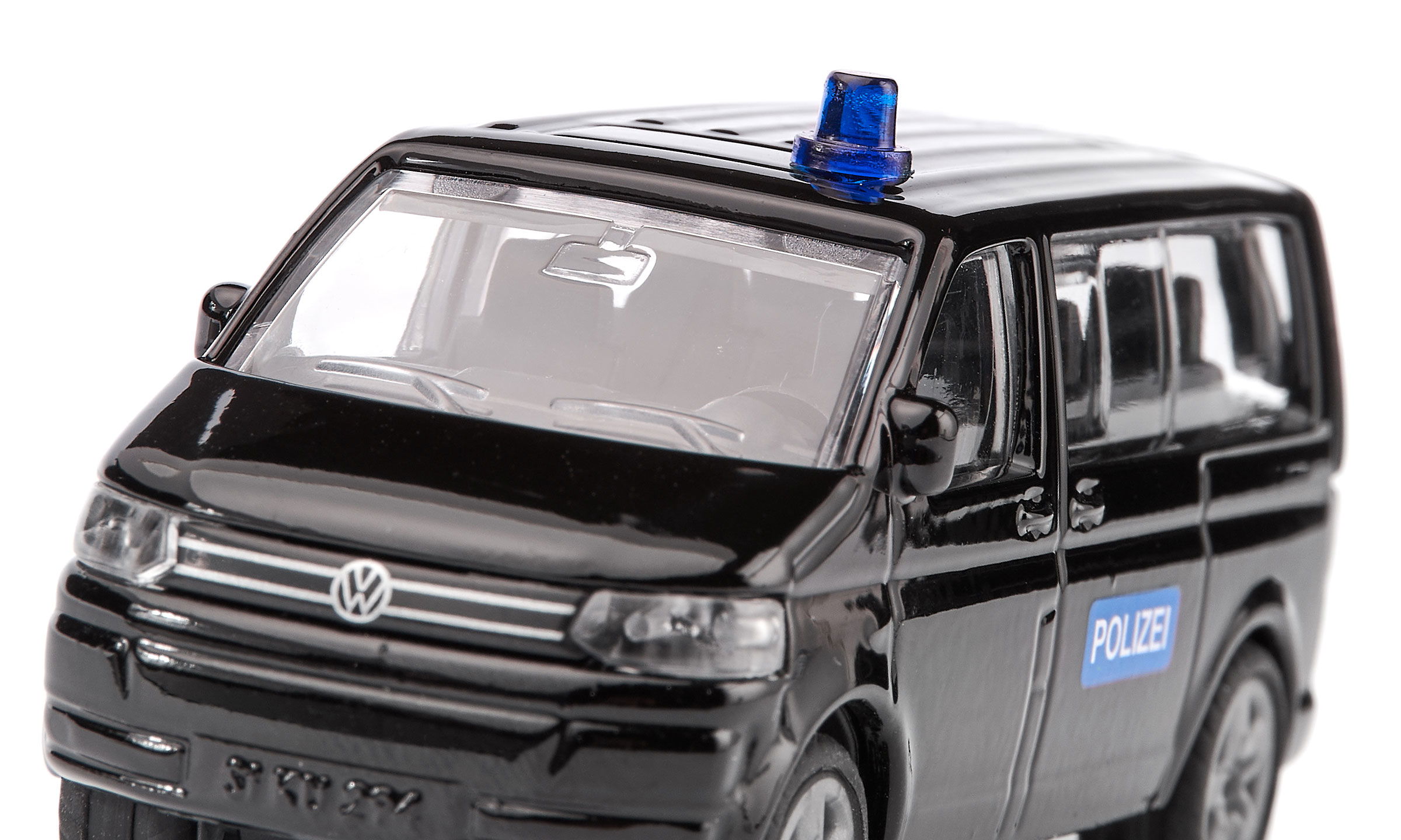 siku VW T5 Polizeiwagen als schwarzes Sondereinsatzkommando. Seitenansicht vor weißem Hintergrund angeschnitten