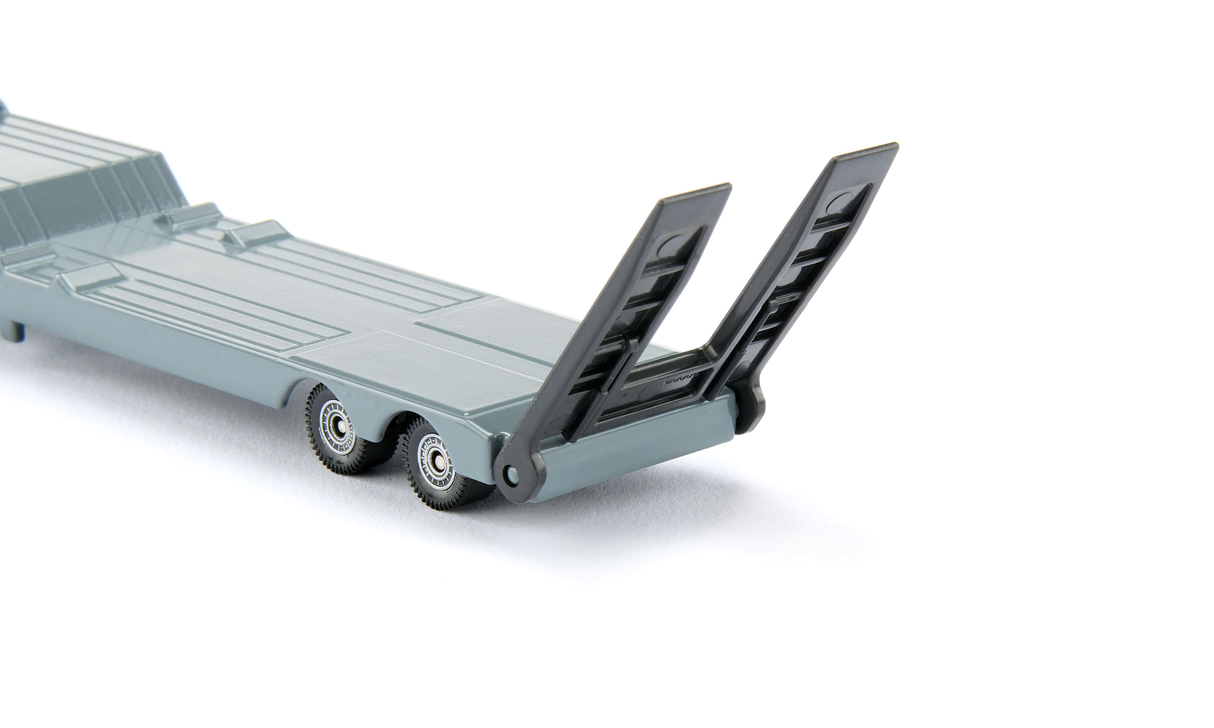 MAN Lkw mit Planierraupe