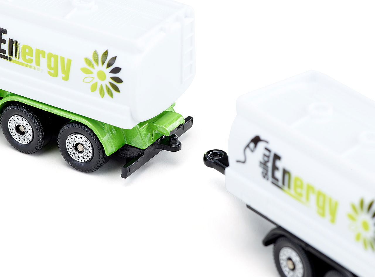 LKW mit Tankwagenaufbau und Anhänger | 10169000001