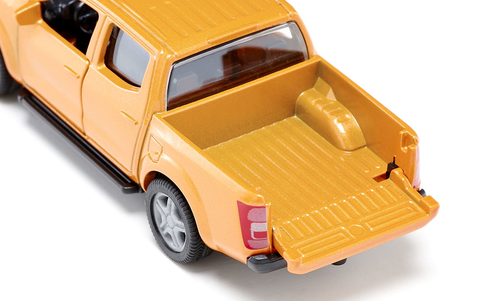 Nissan Navara | 10236000000