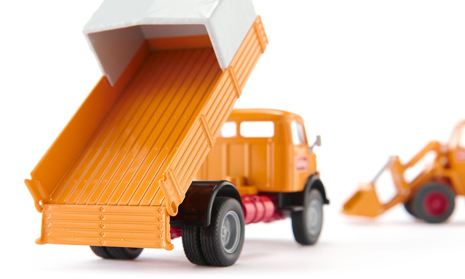 Mercedes-Benz 710 with Kramer 411 4-wheel loader | 10411700001