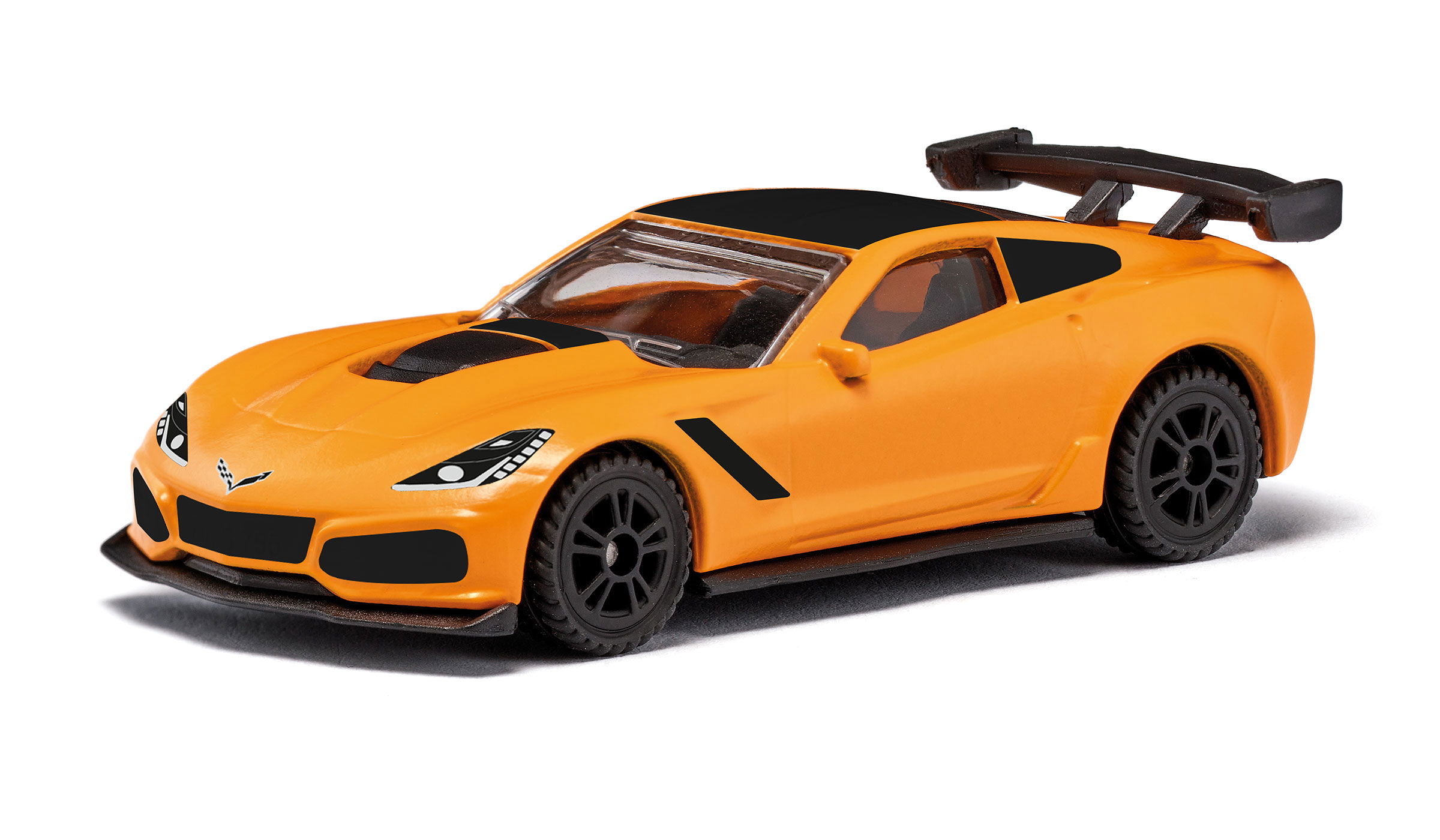 Corvette ZR1 in sunflower matt auf weißem Hintergrund