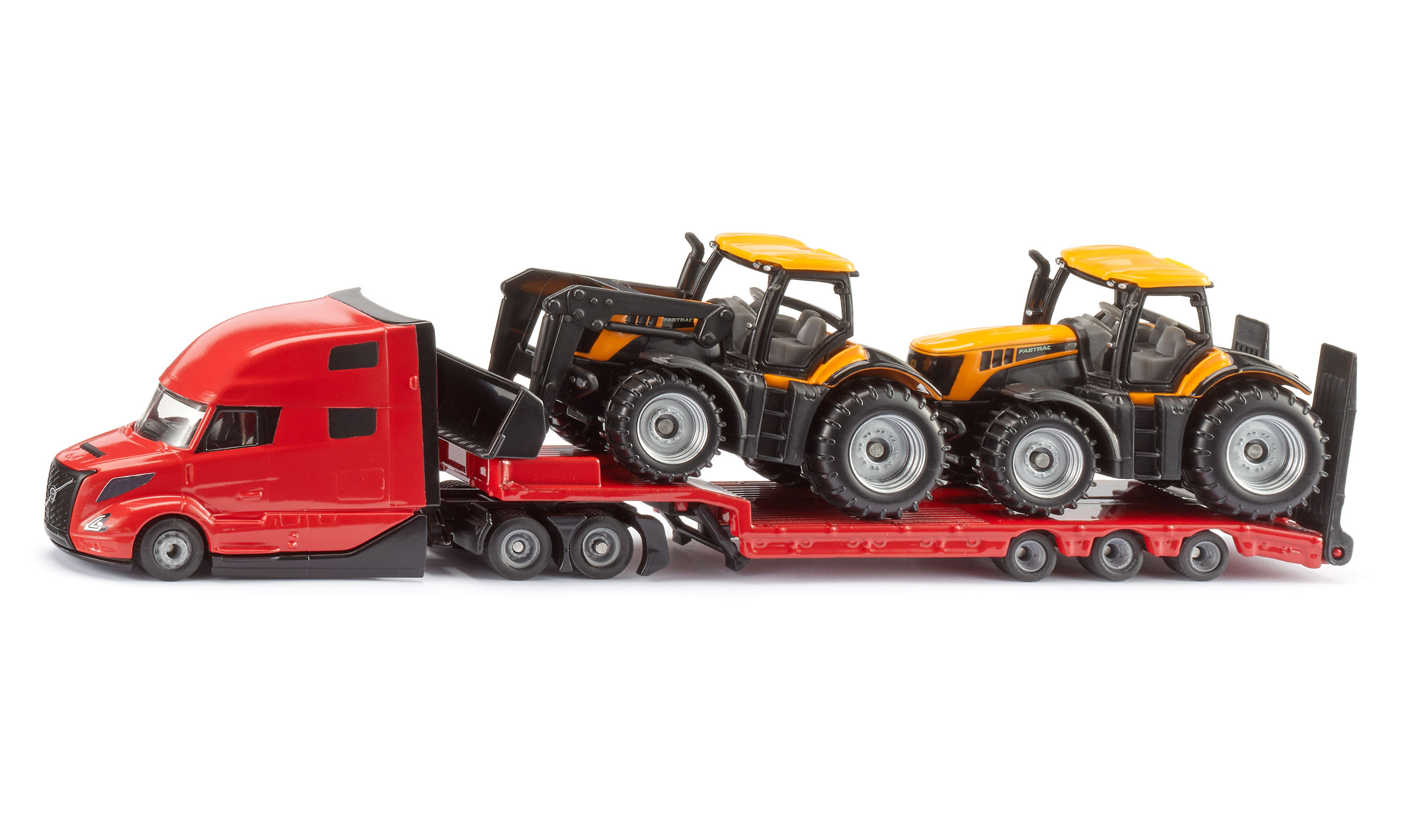 Volvo Lkw mit JCB® Traktoren