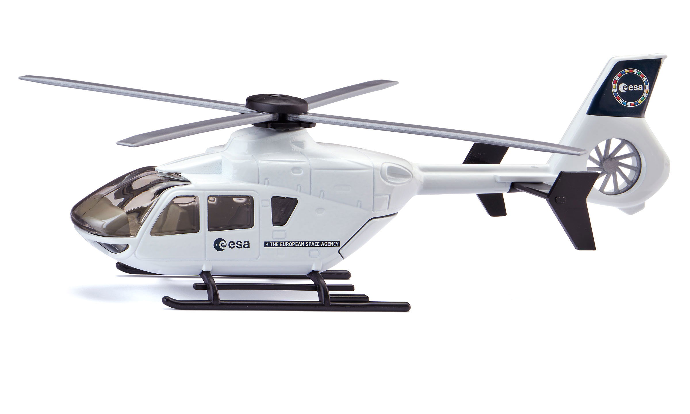 ESA Hubschrauber auf weißem Hintergrund 