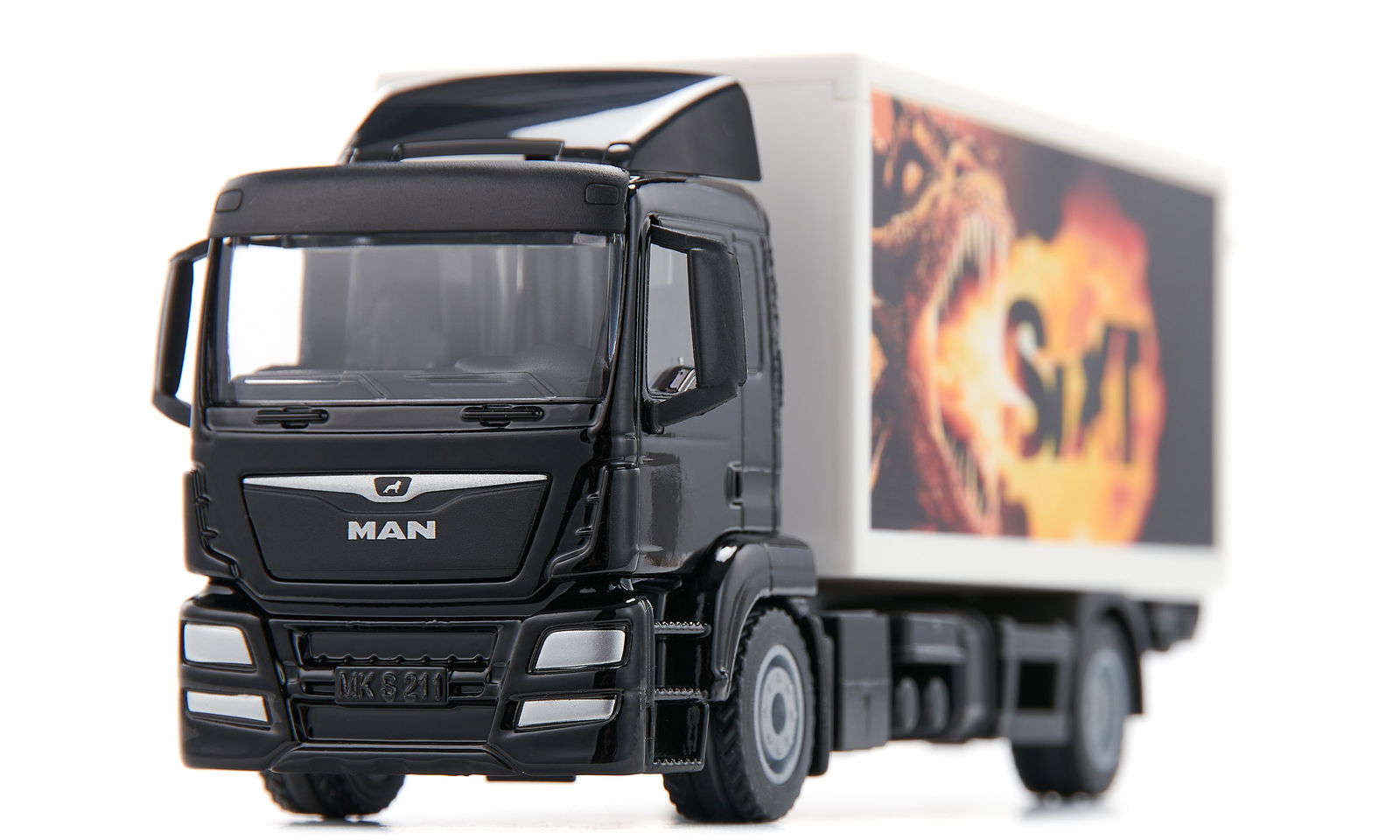 Amazon.com: Bruder 02750 Man TGA Tow Truck with Cross