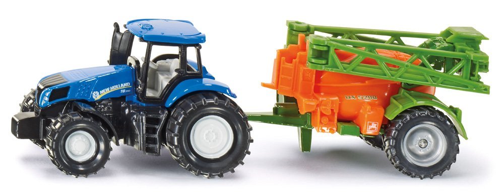 Traktor met veldspuit