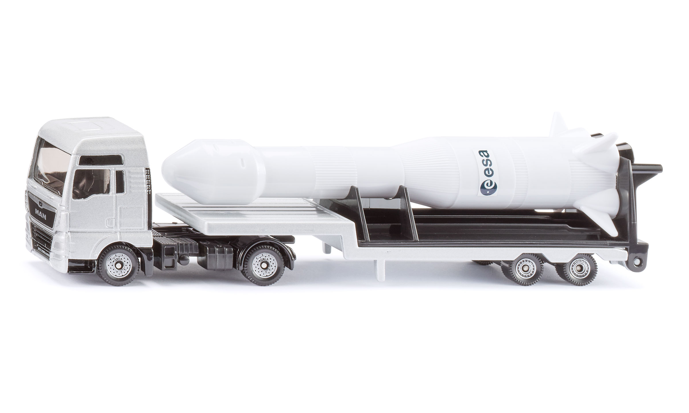 MAN Lkw mit ESA Rakete